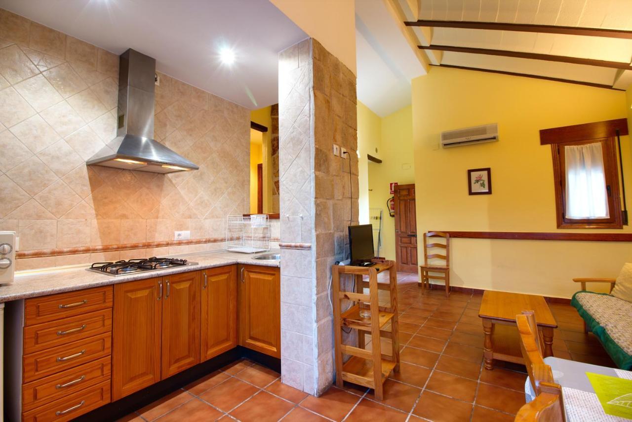 Aventura & Relax Cabanas Pena La Higuera Villalba de la Sierra Eksteriør billede
